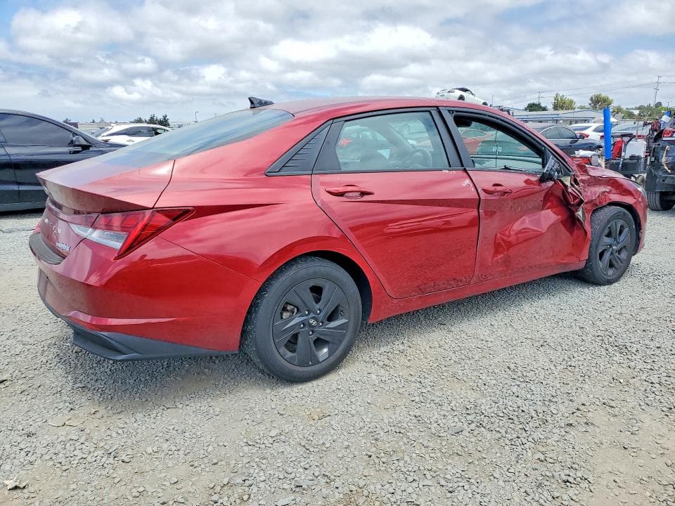 2023 HYUNDAI ELANTRA BLUE 3