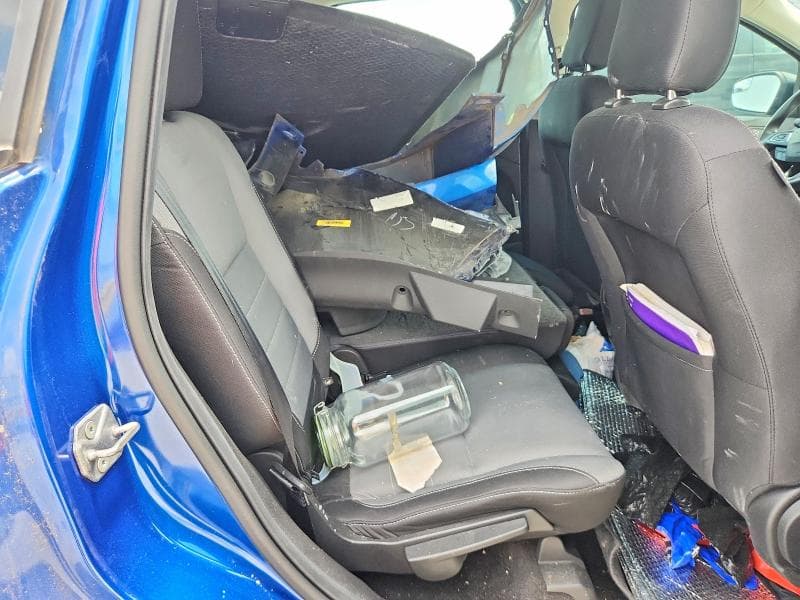 2019 FORD ESCAPE S 11