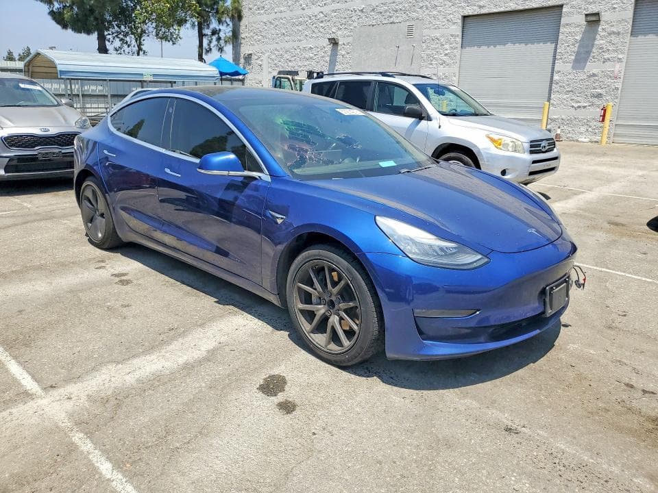 2019 TESLA MODEL 3 4