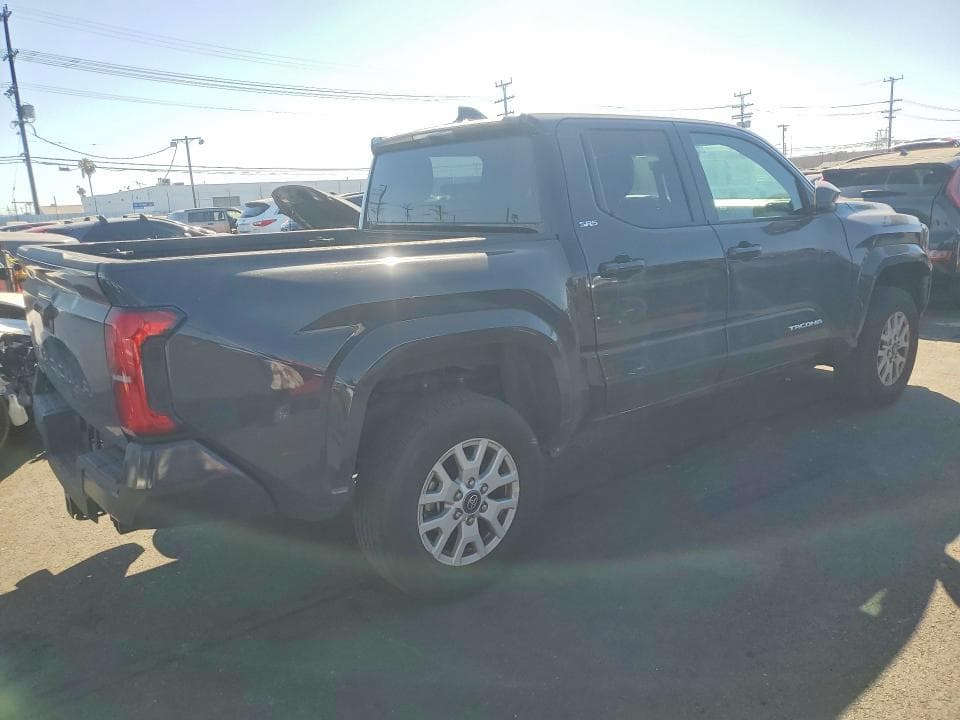2024 TOYOTA TACOMA SR5 3