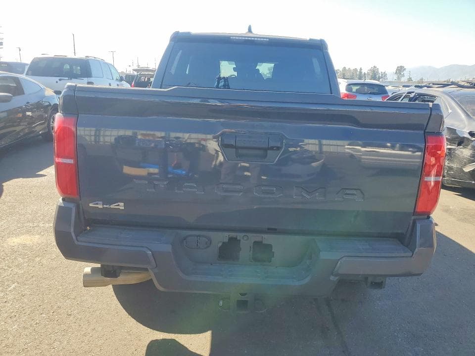 2024 TOYOTA TACOMA SR5 6