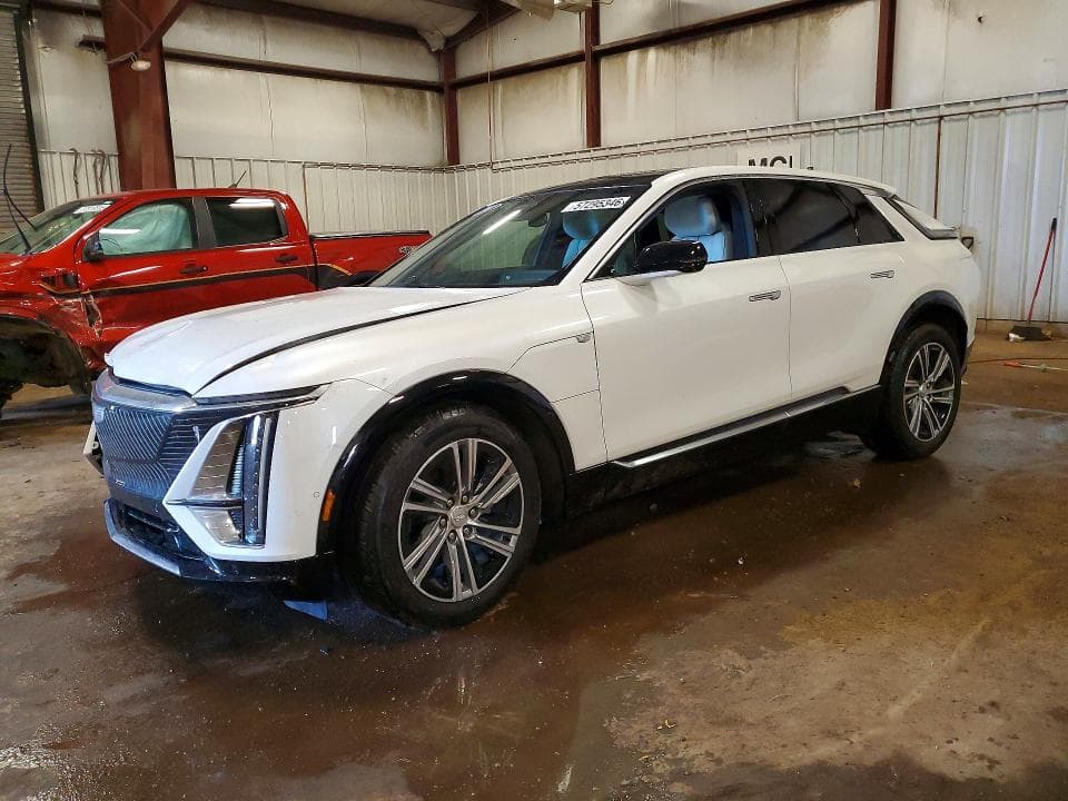 2024 CADILLAC LYRIQ LUXURY LUXURY - 1