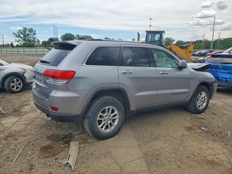 2019 JEEP GRAND CHEROKEE LAREDO 3