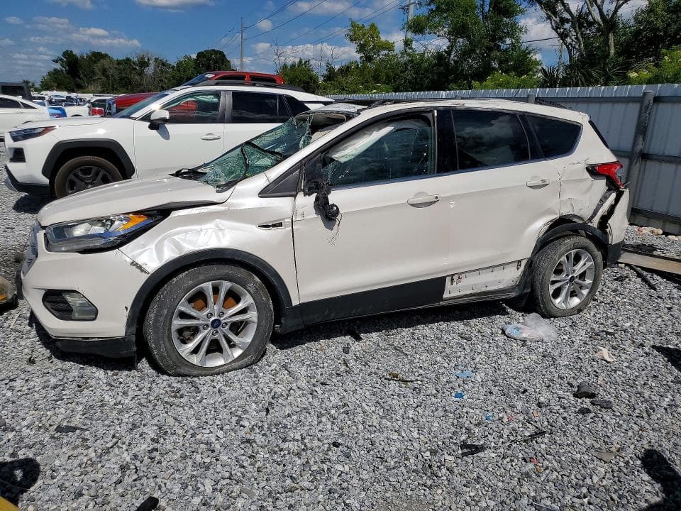 2018 FORD ESCAPE SEL 2