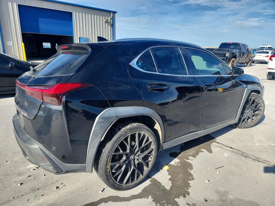 2019 LEXUS UX 200 200 3