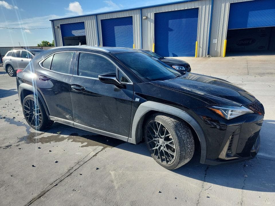 2019 LEXUS UX 200 200 4