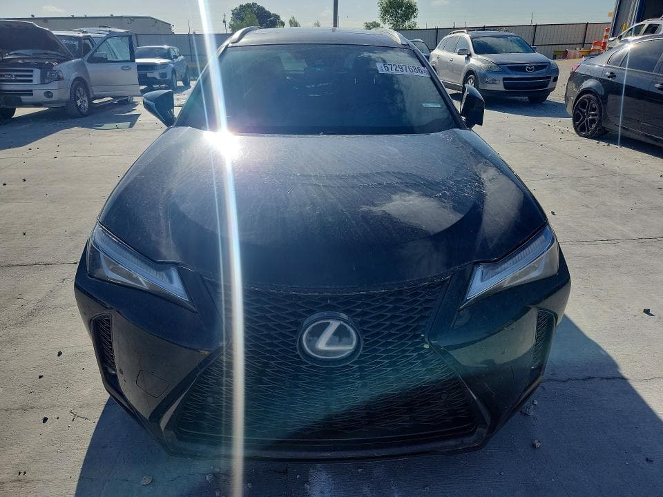 2019 LEXUS UX 200 200 5