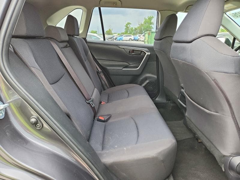 2019 TOYOTA RAV4 LE 11