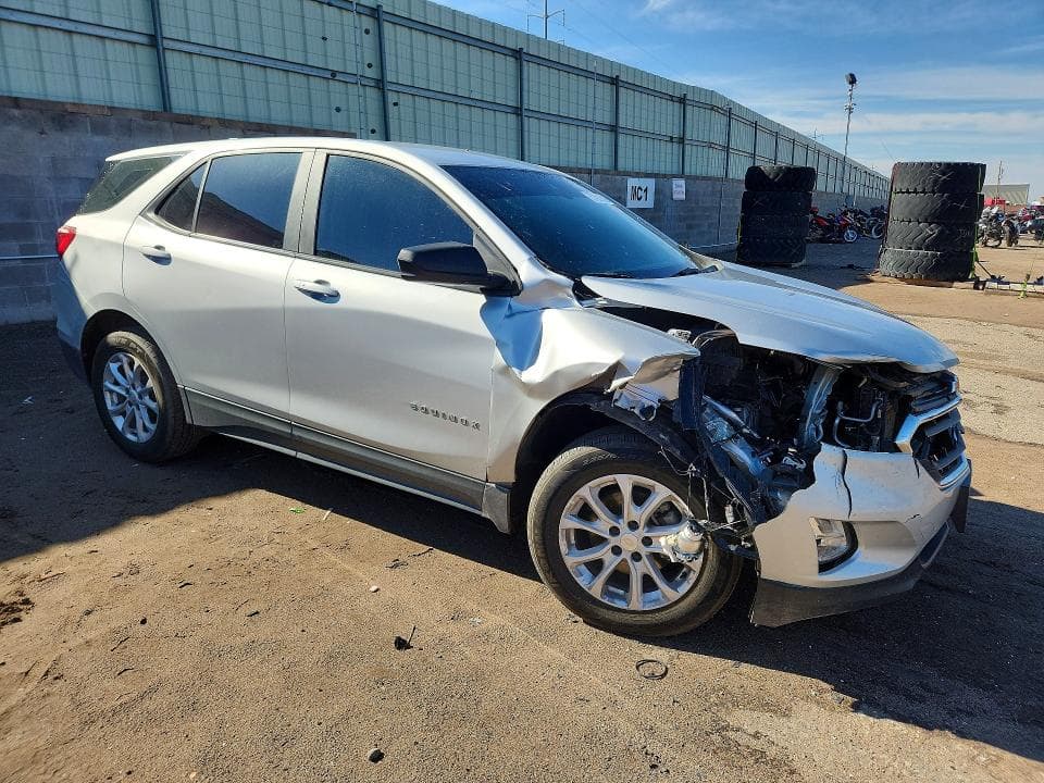 2020 CHEVROLET EQUINOX 4
