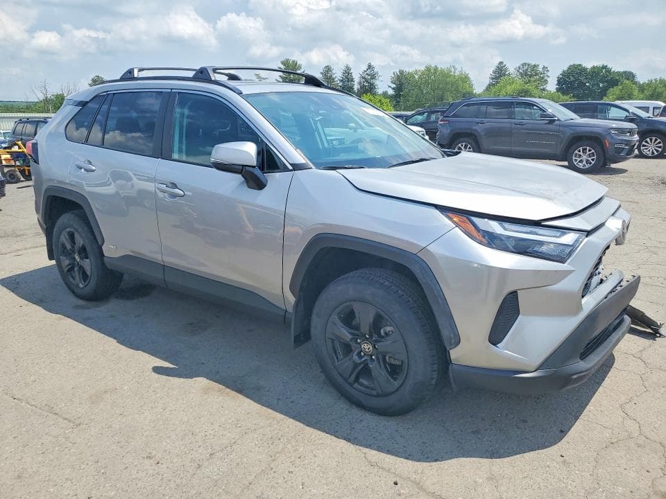 2025 TOYOTA RAV4 HYBRID XLE 4