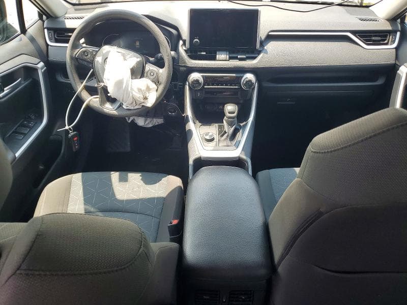 2025 TOYOTA RAV4 HYBRID XLE 8