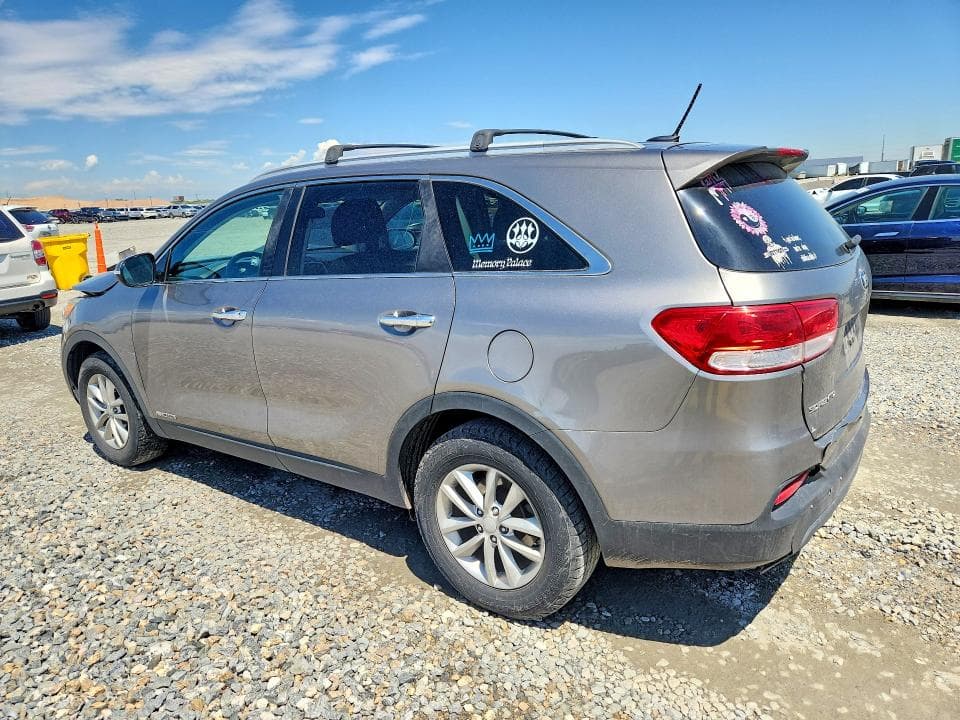 2017 KIA SORENTO LX V6 2