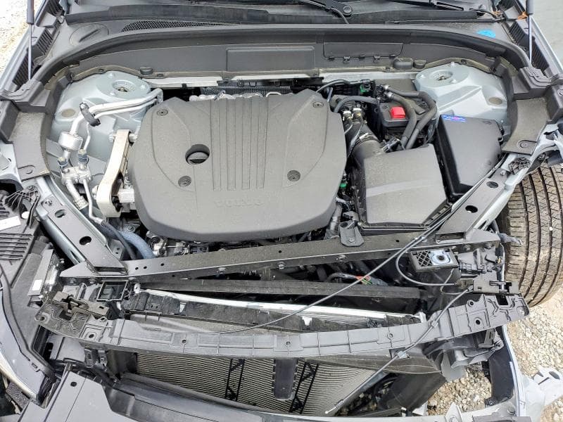 2025 VOLVO XC60 PLUS 12