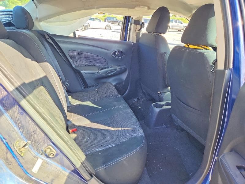 2019 NISSAN VERSA S S 10