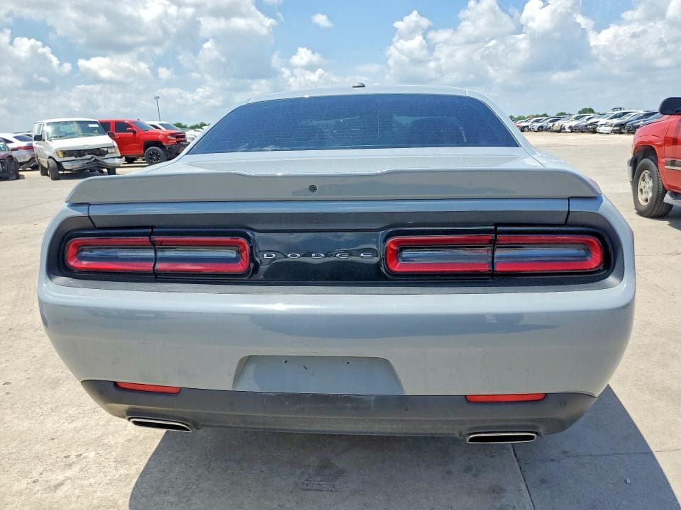 2022 DODGE CHALLENGER GT 6