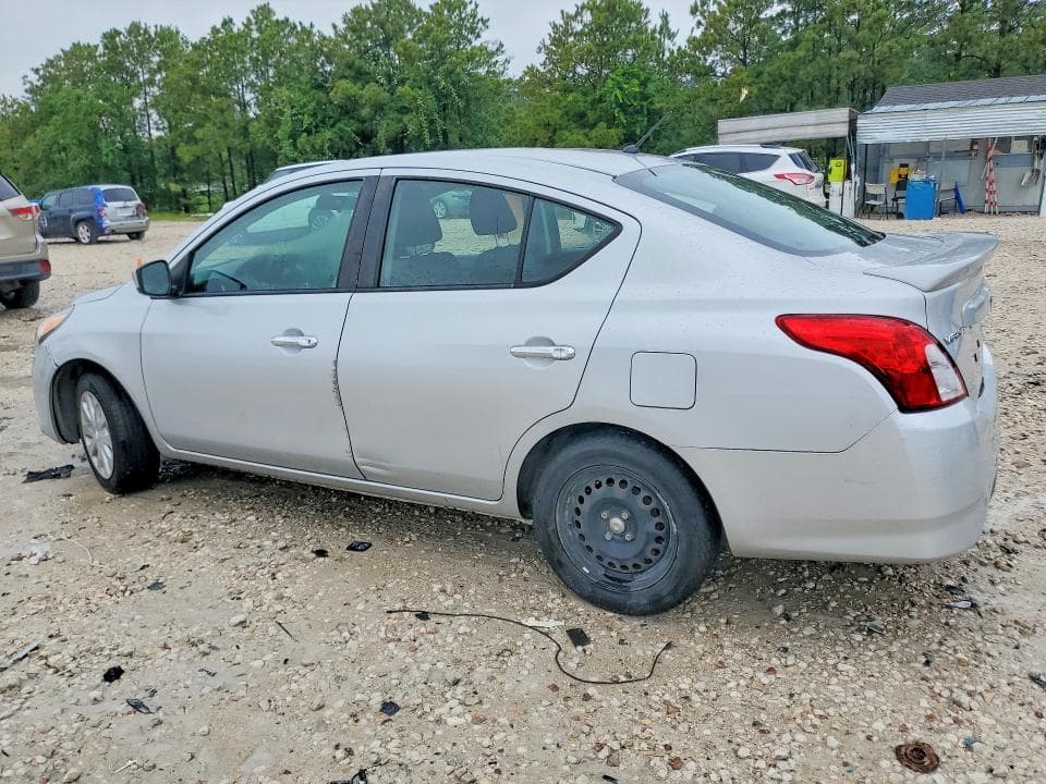 2019 NISSAN VERSA SV 2