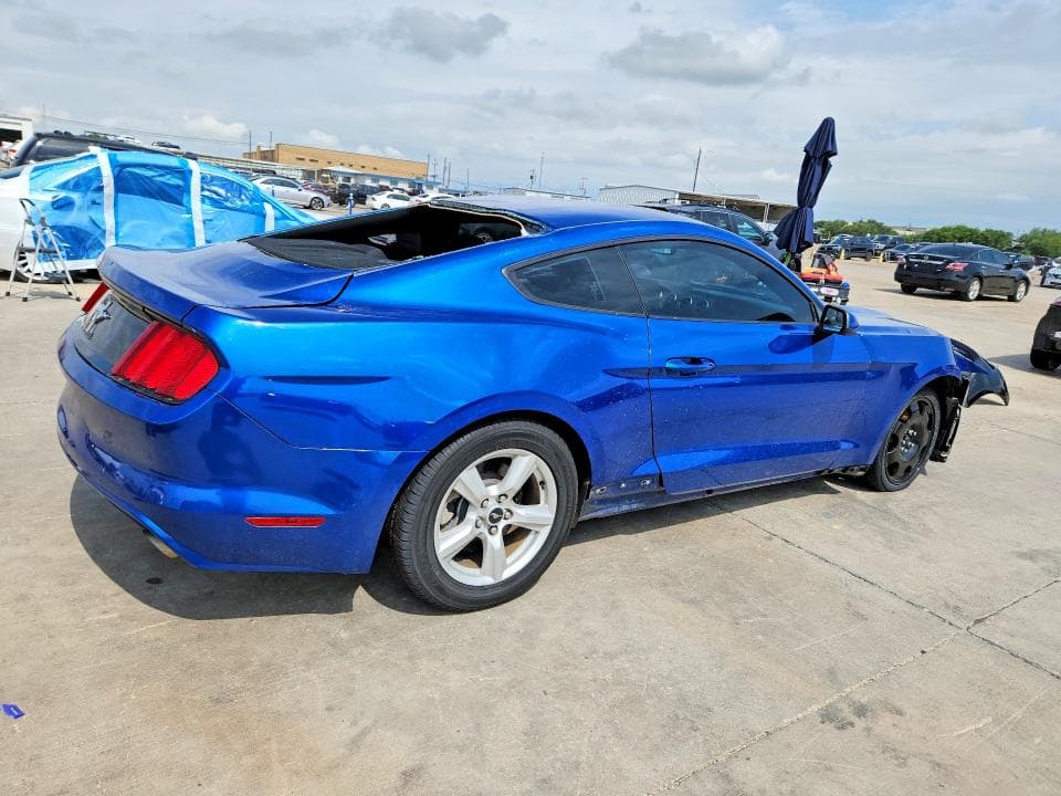2017 FORD MUSTANG 3