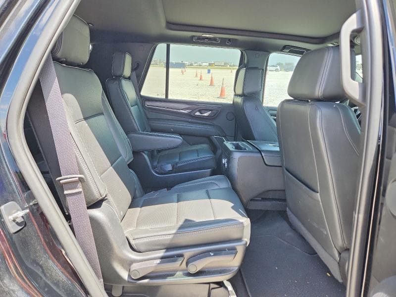 2023 GMC YUKON DENALI 11