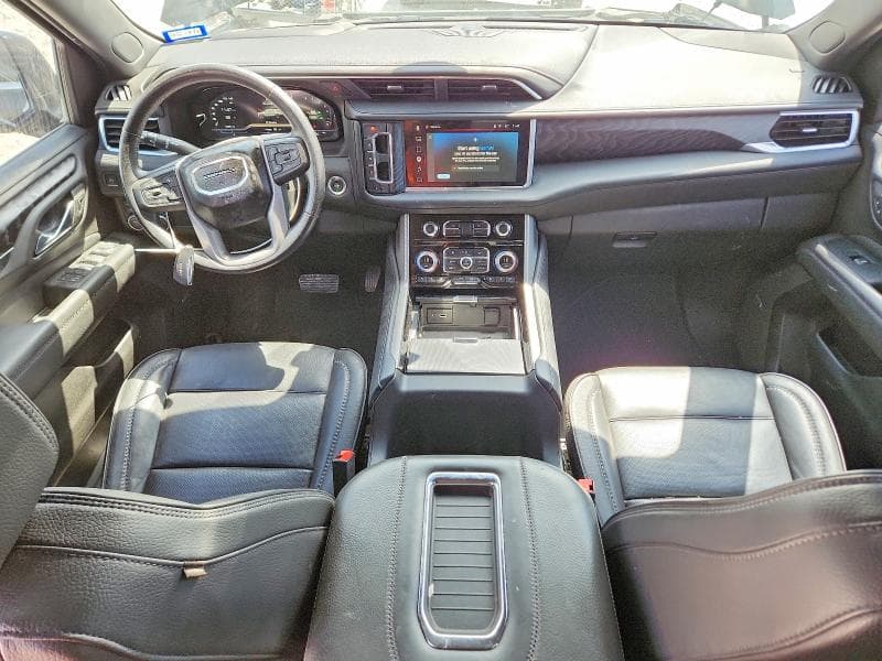 2023 GMC YUKON DENALI 8