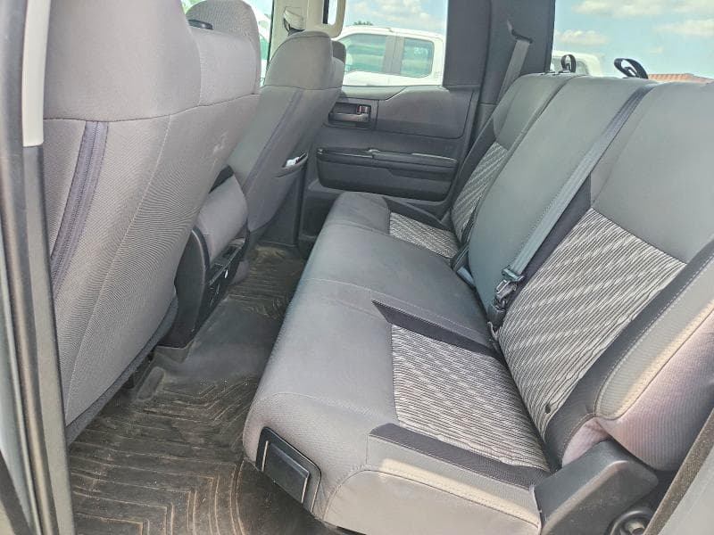 2021 TOYOTA TUNDRA SR 10