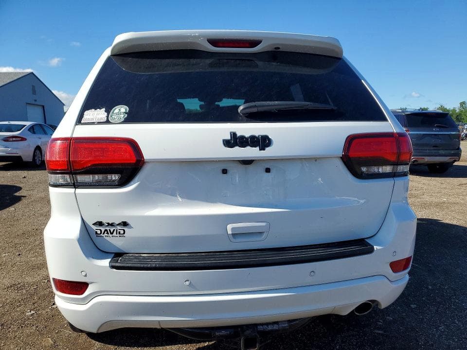 2018 JEEP GRAND CHEROKEE LAREDO 6