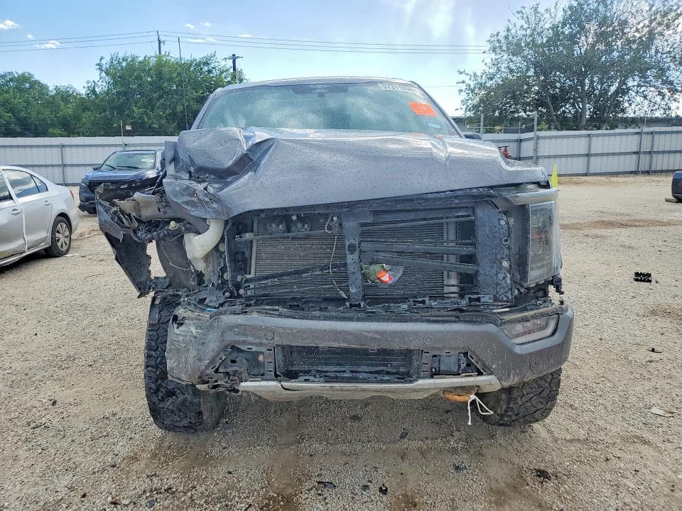2023 FORD F150 SUPERCREW 5