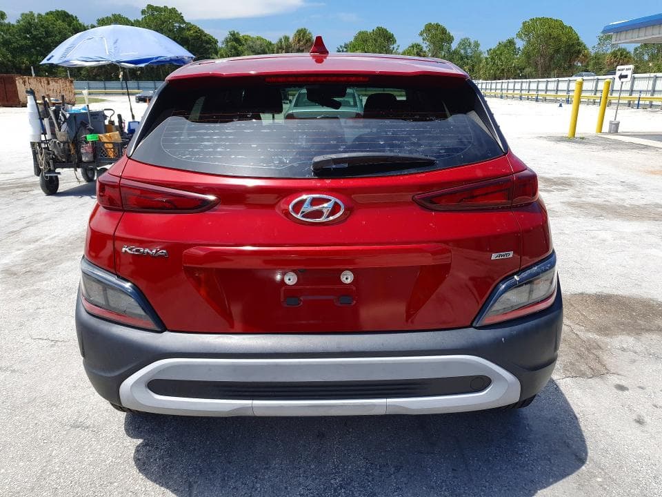 2022 HYUNDAI KONA SE 6