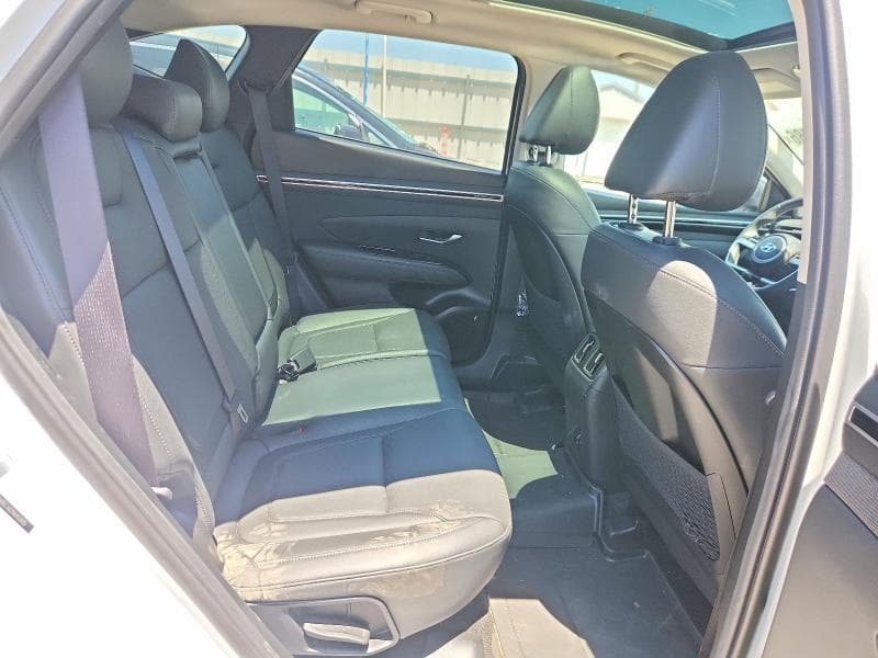 2022 HYUNDAI TUCSON LIMITED 10
