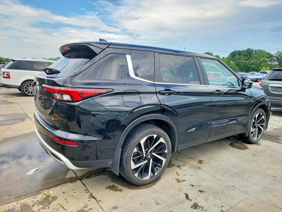 2022 MITSUBISHI OUTLANDER SE SE 3