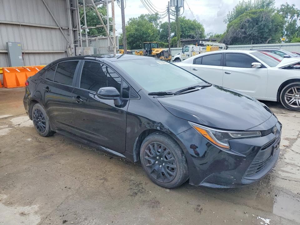 2024 TOYOTA COROLLA LE 4