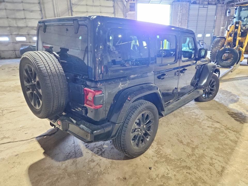 2021 JEEP WRANGLER UNLIMITED SAHARA 4XE 3