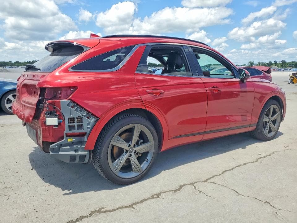 2022 GENESIS GV70 3