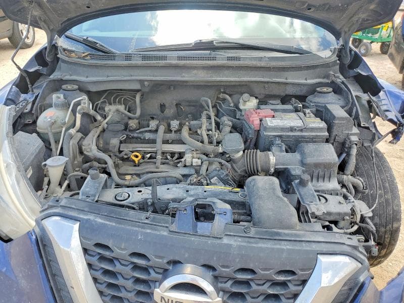 2018 NISSAN KICKS SV 11