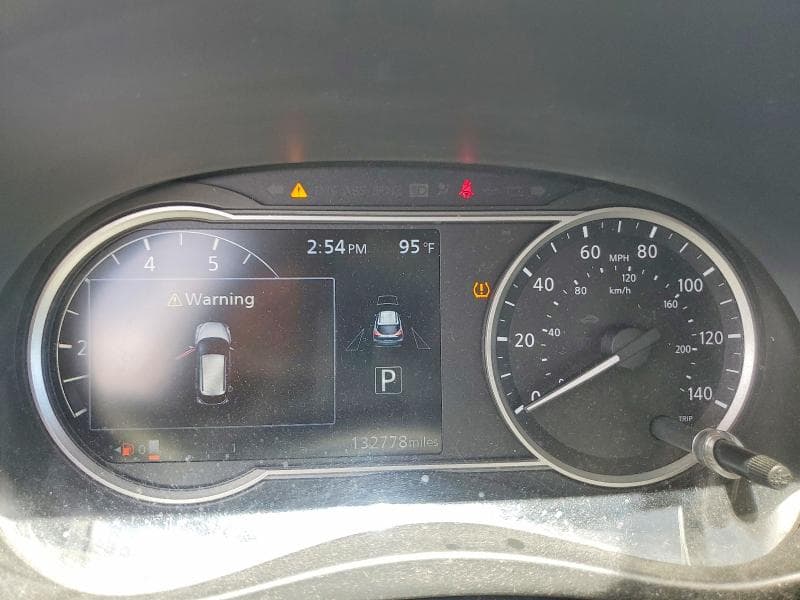 2018 NISSAN KICKS SV 9