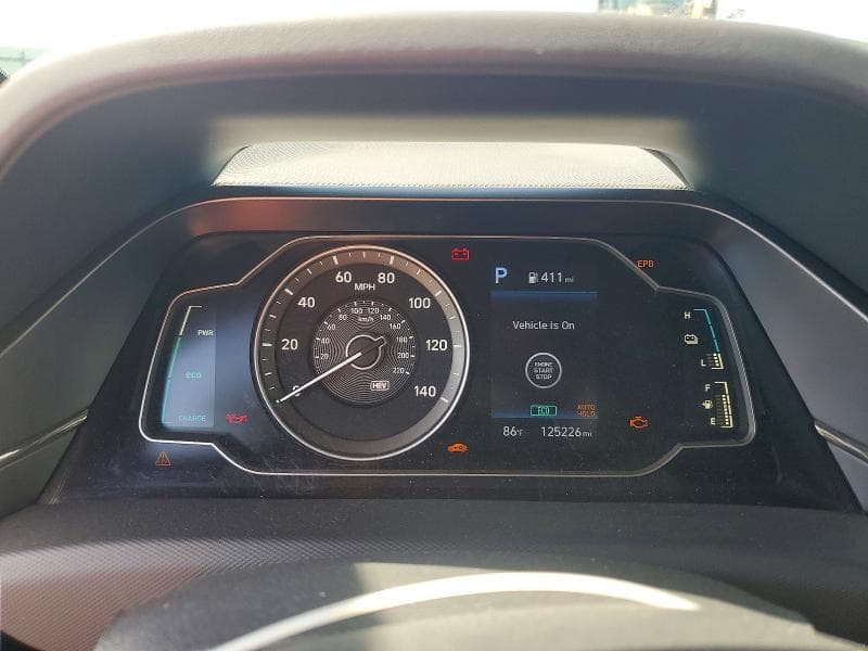 2020 HYUNDAI IONIQ SE 9