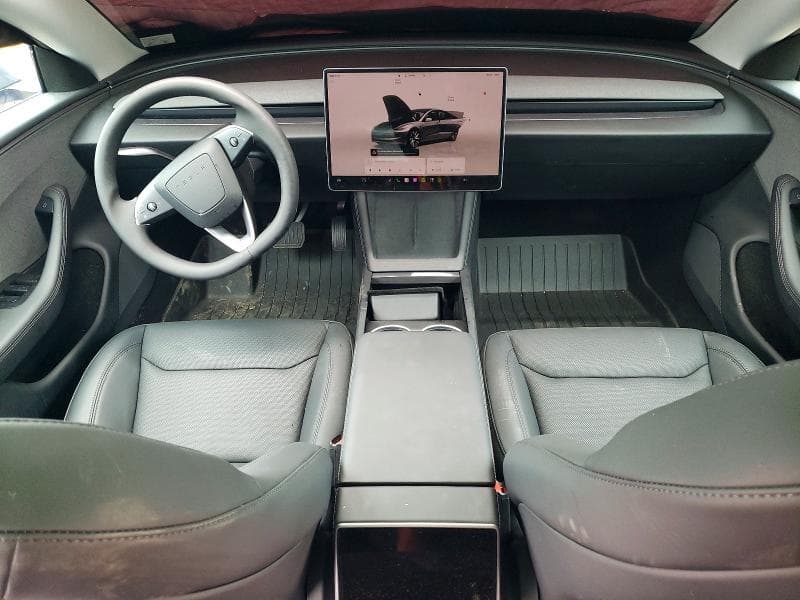 2026 TESLA MODEL 3 8