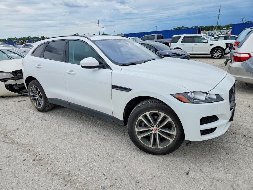 2018 JAGUAR F-PACE PREMIUM 4