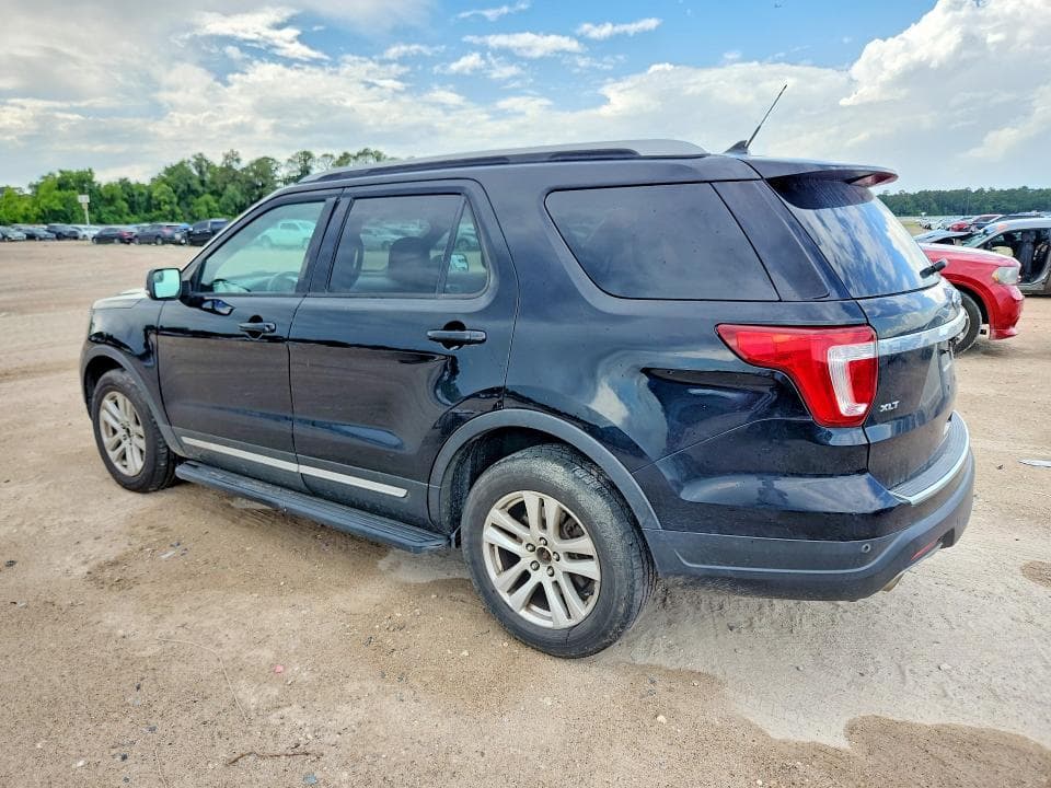 2018 FORD EXPLORER XLT XLT 2