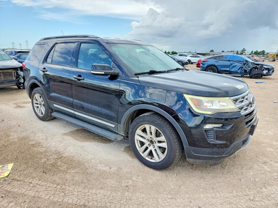 2018 FORD EXPLORER XLT XLT 4