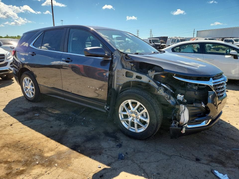 2022 CHEVROLET EQUINOX LT 4