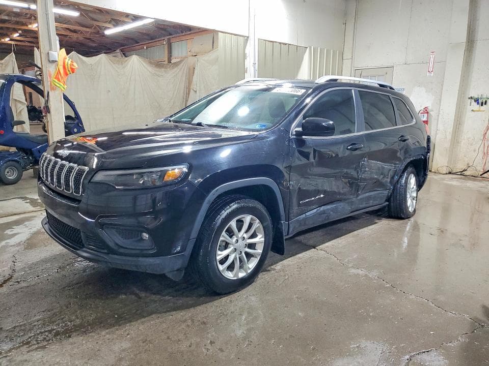 2019 JEEP CHEROKEE LATITUDE - 1