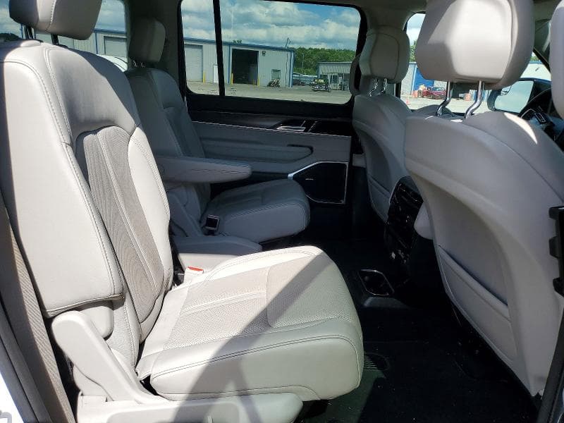 2023 JEEP WAGONEER SERIES II SERIES II 10