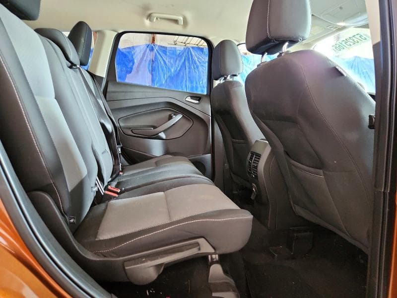 2017 FORD ESCAPE SE SE 11