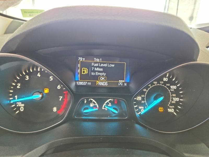 2017 FORD ESCAPE SE SE 9
