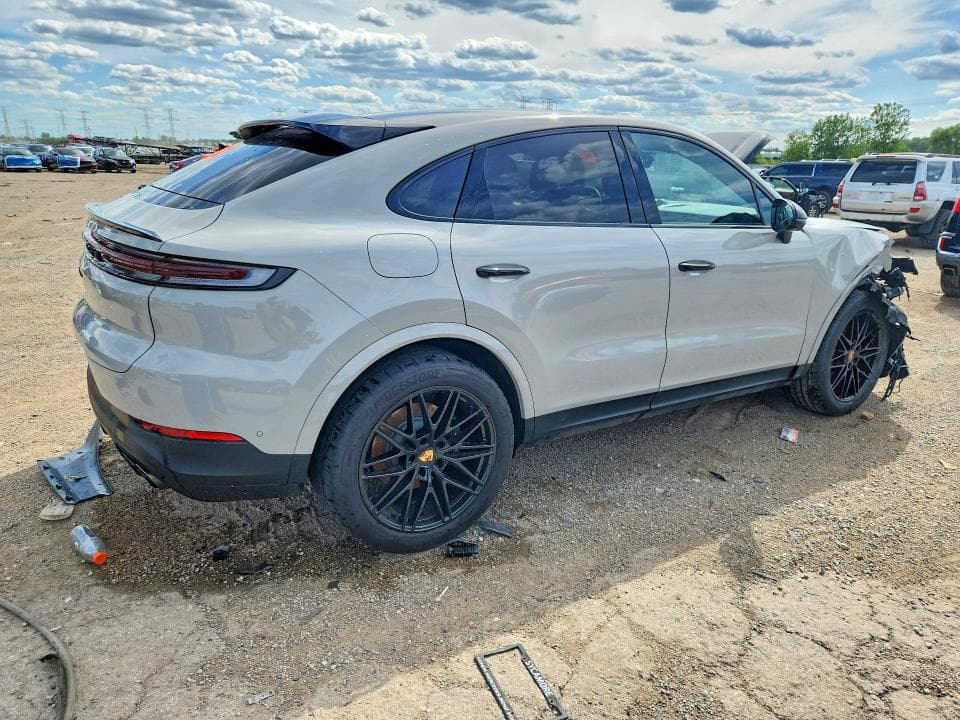 2024 PORSCHE CAYENNE COUPE COUPE 3