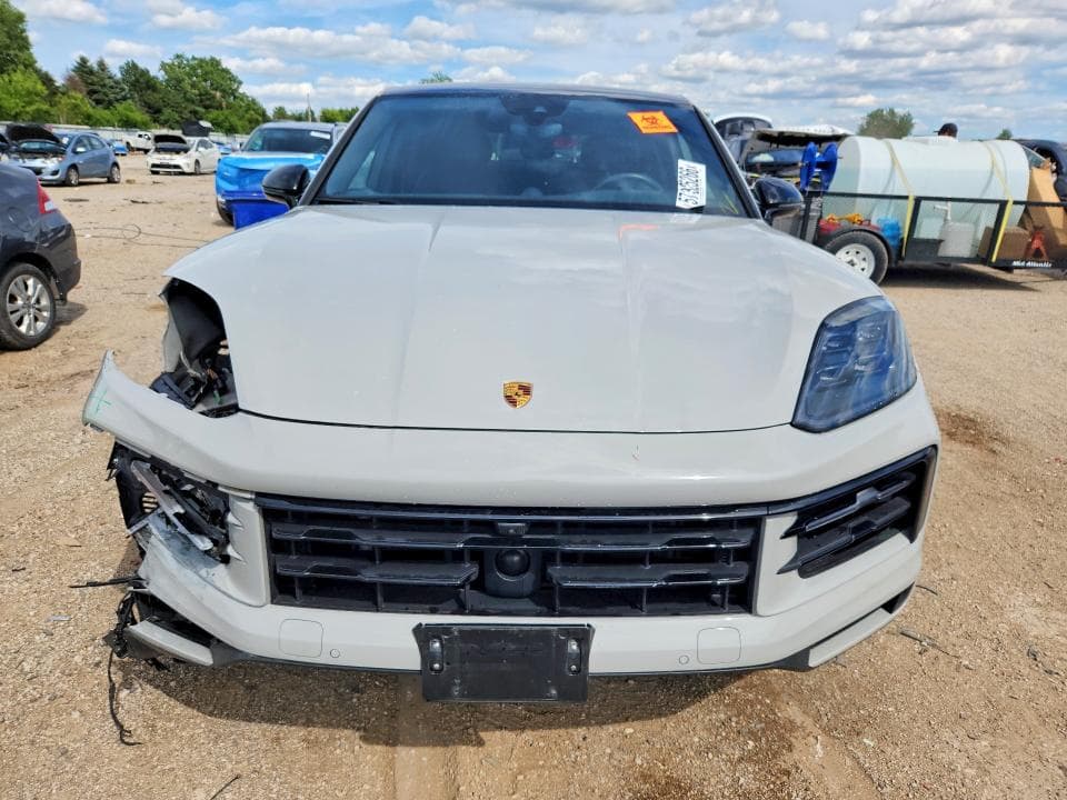 2024 PORSCHE CAYENNE COUPE COUPE 5