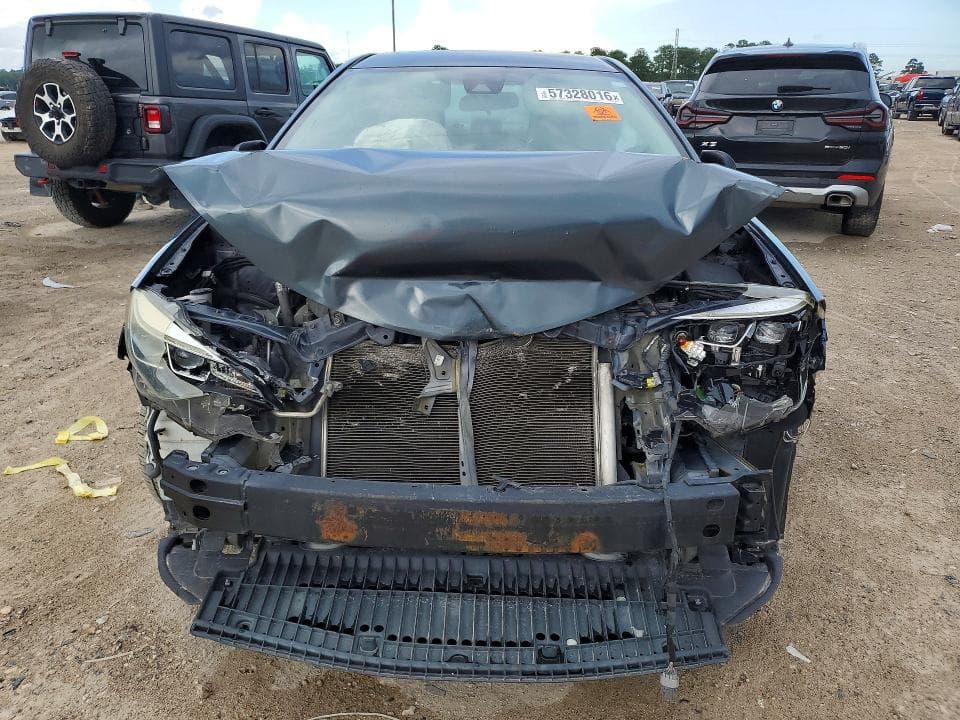 2017 TOYOTA COROLLA 5