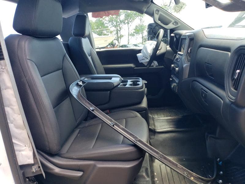 2024 CHEVROLET SILVERADO C3500 C3500 11