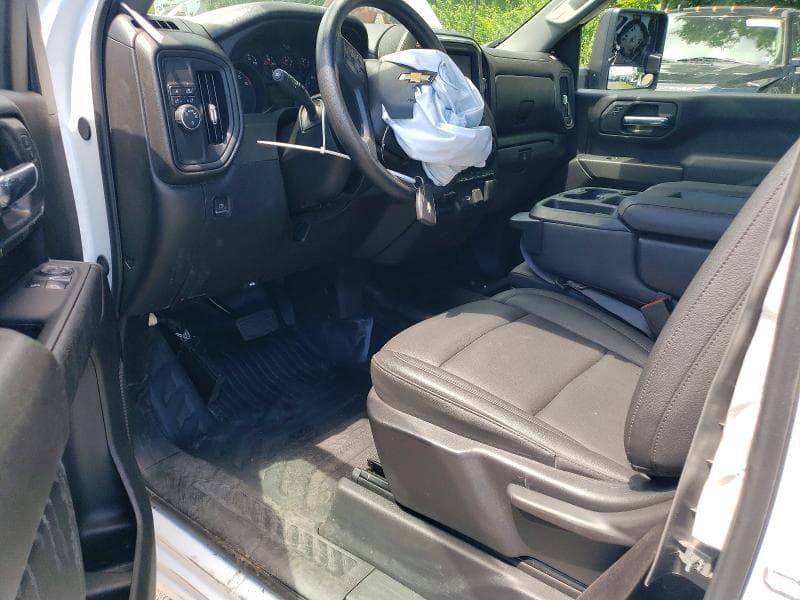 2024 CHEVROLET SILVERADO C3500 C3500 8