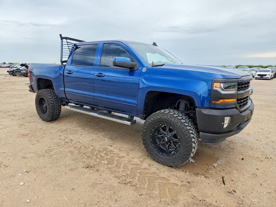 2018 CHEVROLET SILVERADO C1500 LT 4